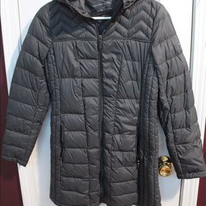 Micheal Kors light down feather jacket